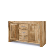 Amisha: Sideboard