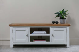 Anubhuti White: Plasma TV Unit